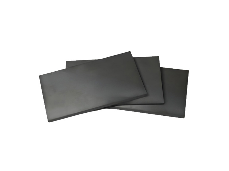 Wände, die aus carbonara isoliert sind